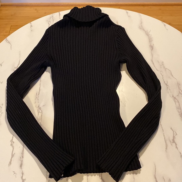 Skin tight black turtleneck - M - Picture 6 of 7